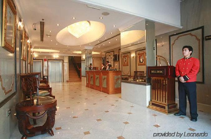 Dolphin Hotel apartamentos Dubái Interior foto